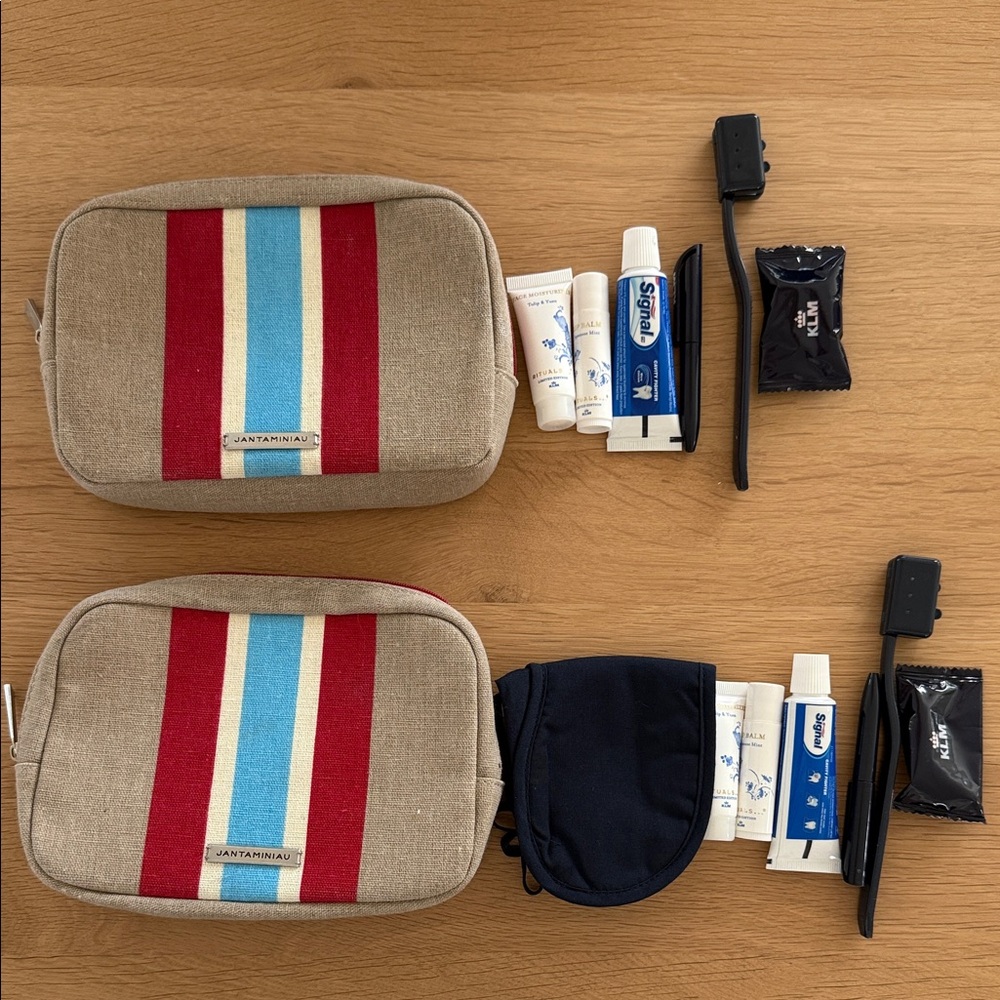 Set Of 2 First Class Travel Kits
